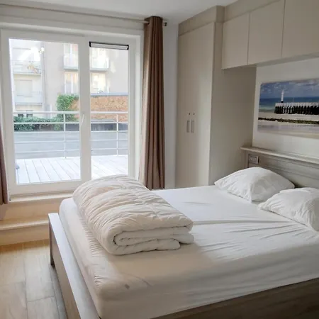 Apartment In Near The *